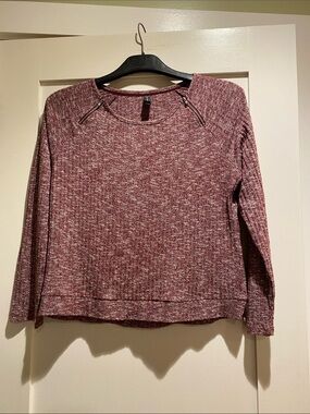 Denver Hayes Marled Burgundy Knit Pullover Sweatshirt
